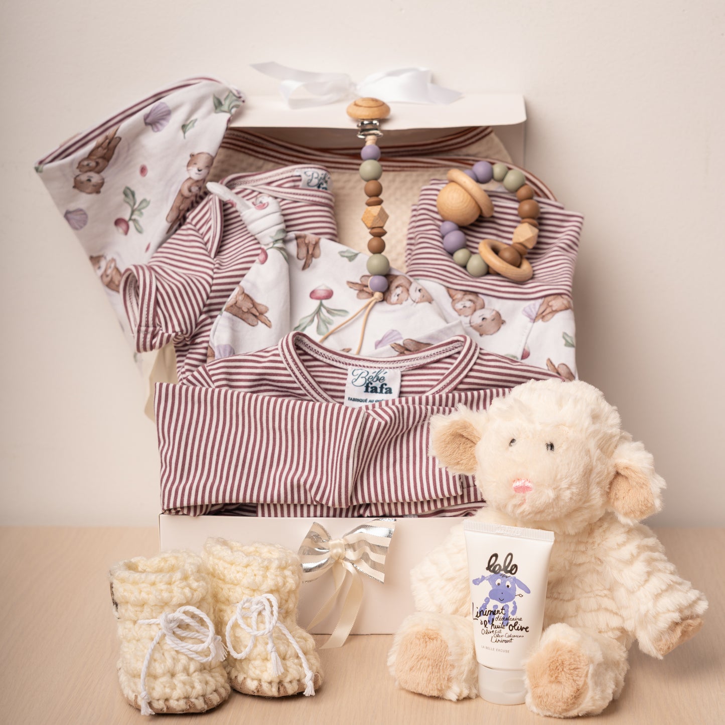 Panier cadeau ma première petite garde-robe